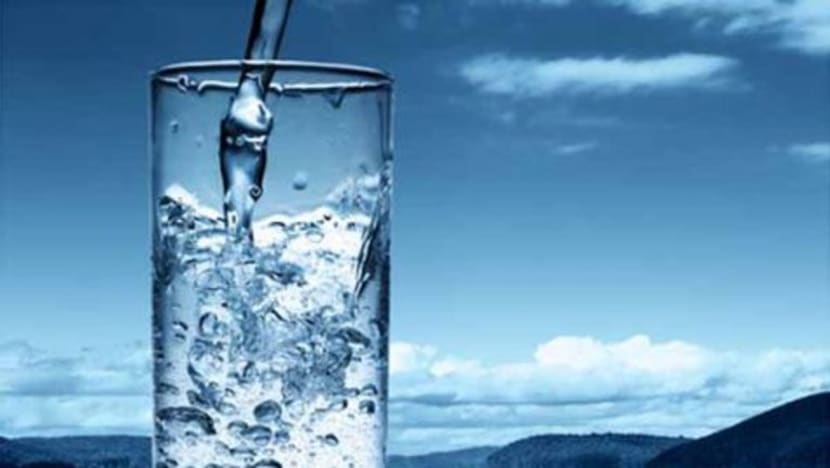 Diet air putih, cara mudah untuk turunkan berat badan