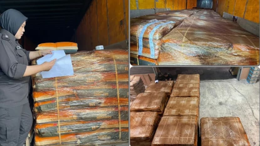 16 tan makanan haiwan dari SG dirampas pihak M'sia