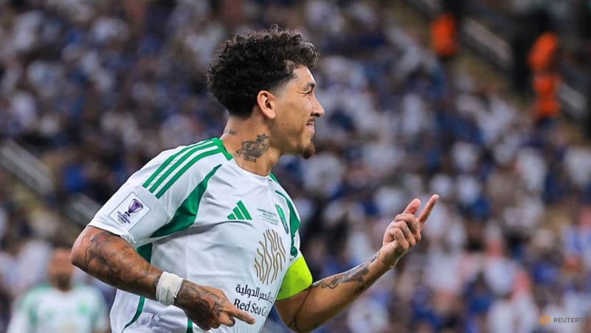 Firmino leaves Al-Ahli to join Qatar's Al-Sadd on two-year deal