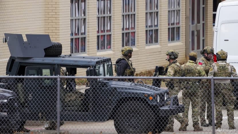 Krisis penahanan tebusan di saumaah Texas berakhir selepas 10 jam Krisis penahanan tebusan di saumaah Texas berakhir selepas 10 jam