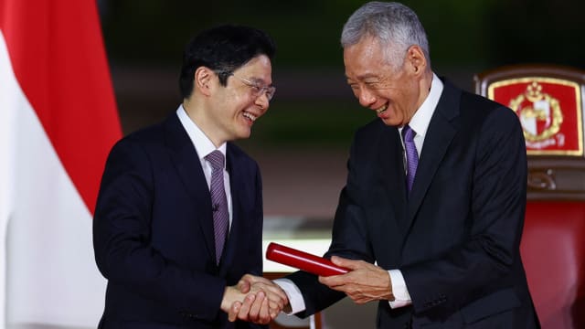 黄总理：领导交接不只是团队更替 也是跨代更替