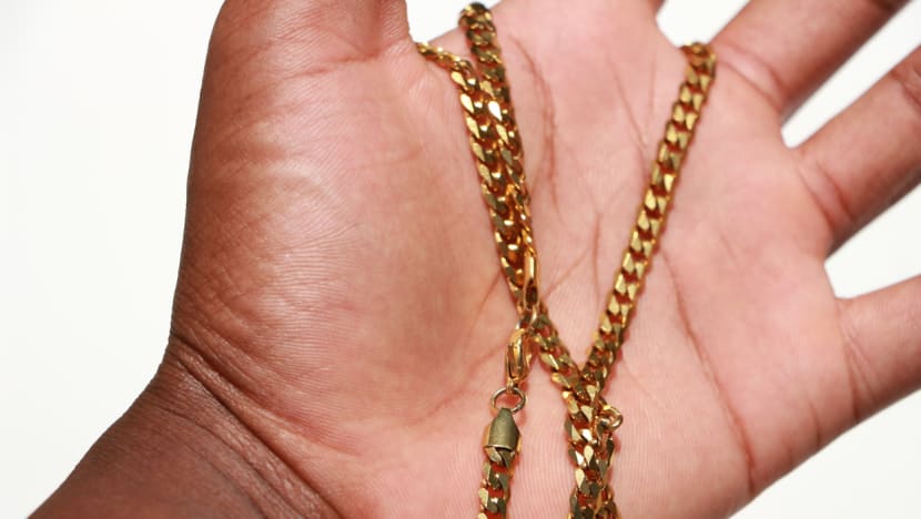 Woman fined for stealing S$5,000 gold chain from 76-year-old man in Geylang hotel room Woman fined for stealing S$5,000 gold chain from 76-year-old man in Geylang hotel room
