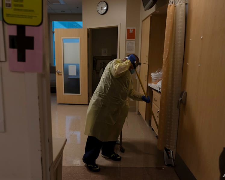 Commentary: Swabbing floors may soon be useful for tracking COVID-19 spread