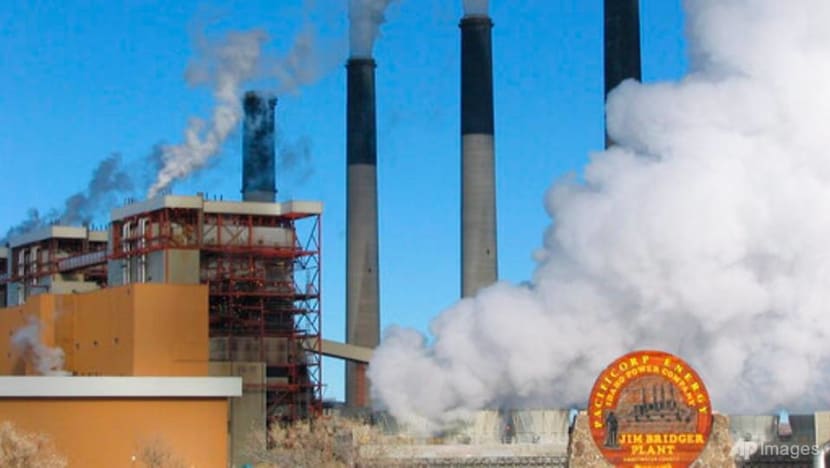 Wyoming backs coal with US$1.2M threat to sue other states