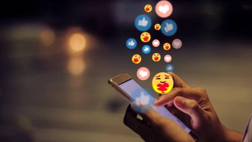 Gen Z tidak guna beberapa emoji kerana 'tidak cool' dan 'agresif'