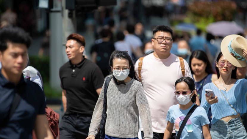 Covid-19 wave possibly peaked; mask mandate not necessary: Ong Ye Kung