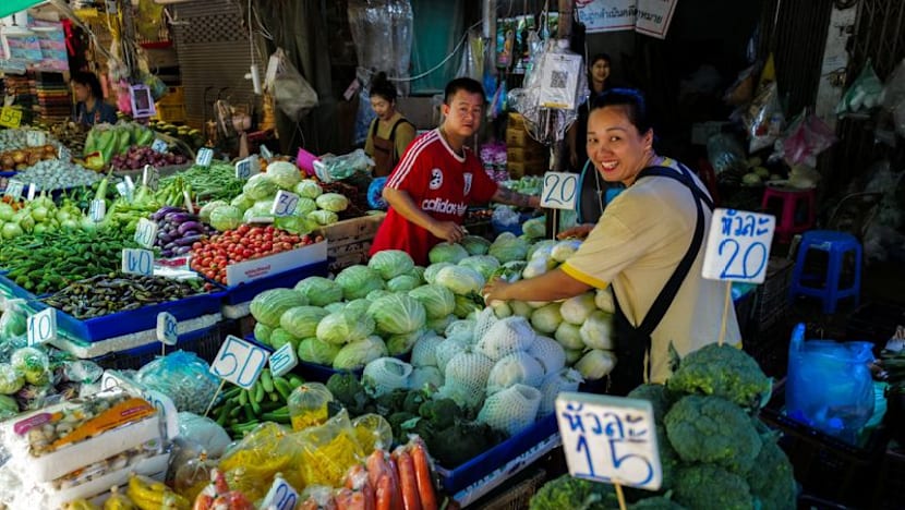 Thai September headline CPI rises 2.82% on year, below forecast