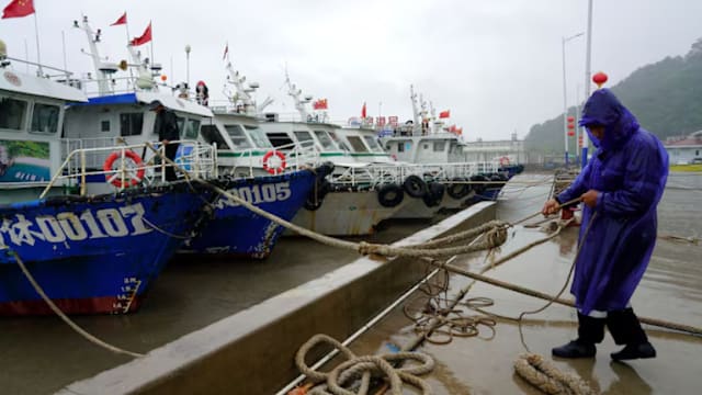 热带气旋“白海豚”继续逼近中国东南沿海