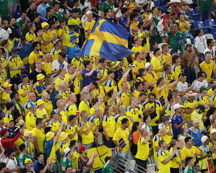 Storms threaten to drench Sweden's World Cup party