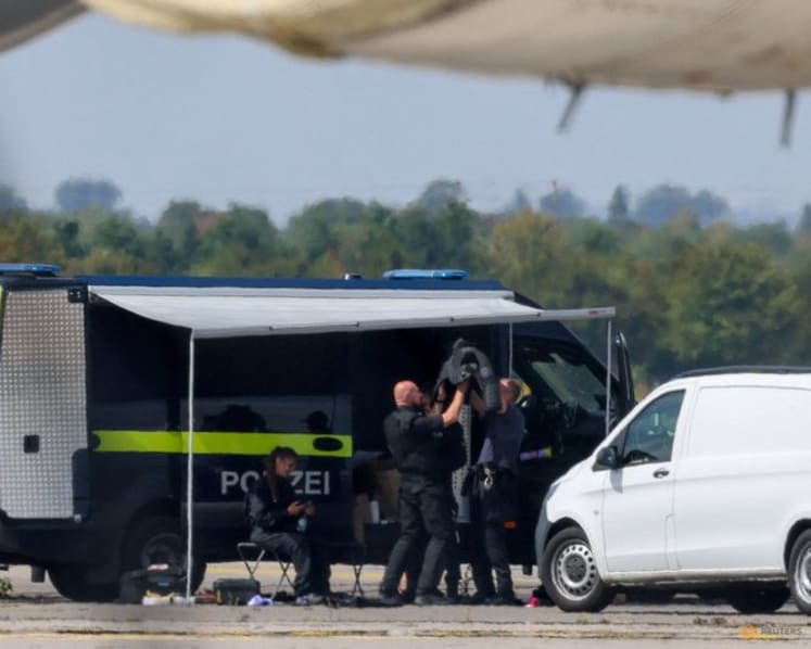 Germany boosts police anti-drone unit after airport incident
