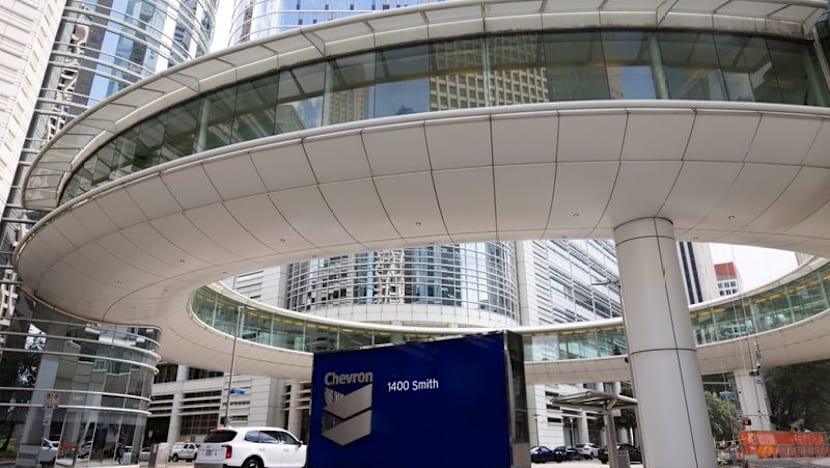 Chevron signs power supply deal with Microsoft for Texas data center