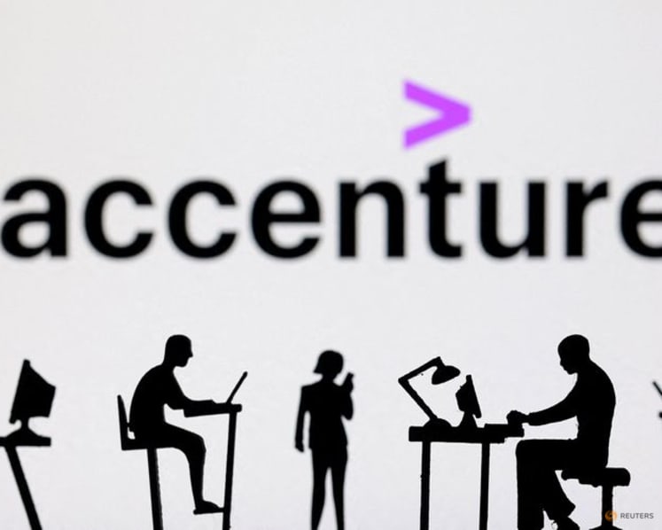 India's IT stocks gain as Accenture outlook lifts sector sentiment