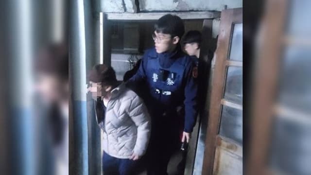 不告而别台男出家40年后寻儿 儿子：你回来干什么？
