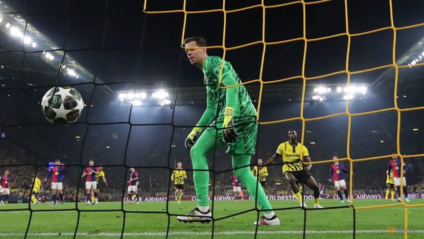 Barcelona reach Champions League semis despite 3-1 loss at Dortmund Barcelona reach Champions League semis despite 3-1 loss at Dortmund