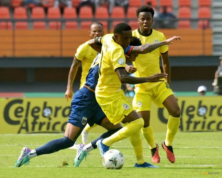 Mozambique's Dominguez set to become second-oldest player at Cup of Nations