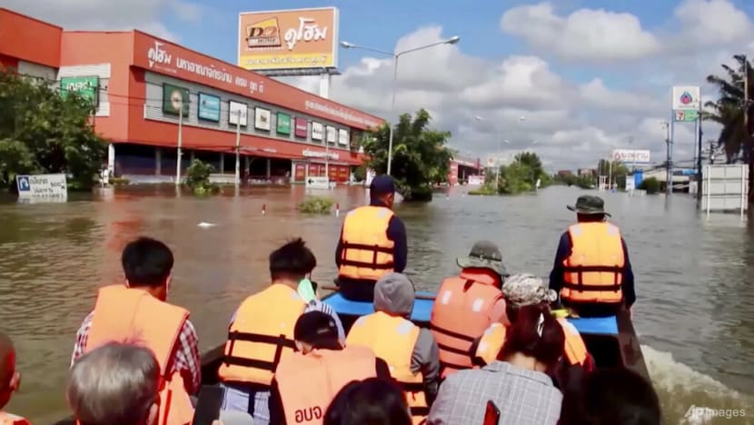 More rain feeds floods in north-eastern and central Thailand More rain feeds floods in north-eastern and central Thailand