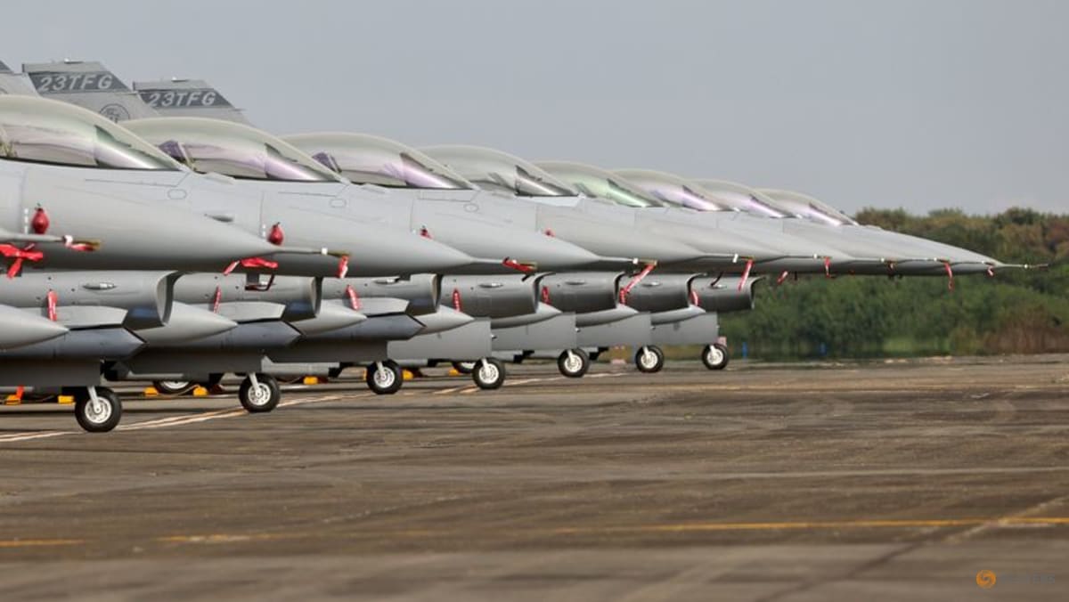 Taiwan inspects F-16 jets as search continues for pilot