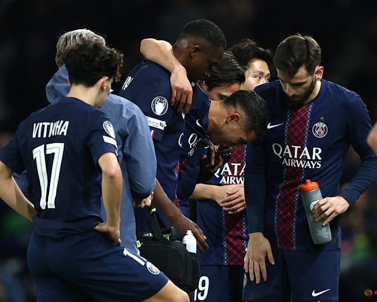 Diaz shines and sees red as Bayern beat PSG in Champions League