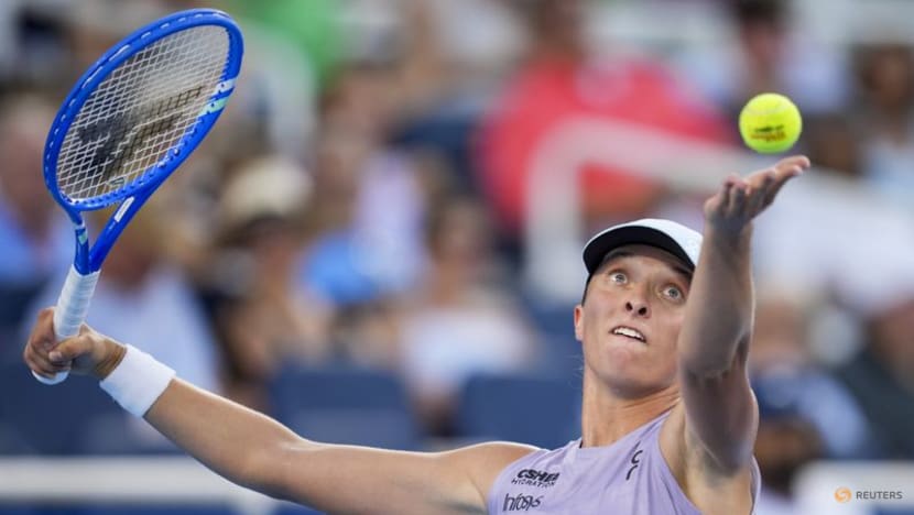 Swiatek downs Paolini to claim first Cincinnati Open title Swiatek downs Paolini to claim first Cincinnati Open title