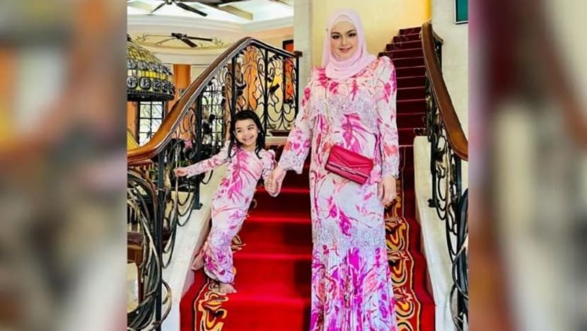 Siti Nurhaliza lebih suka anak perempuannya jadi ahli perniagaan Siti Nurhaliza lebih suka anak perempuannya jadi ahli perniagaan