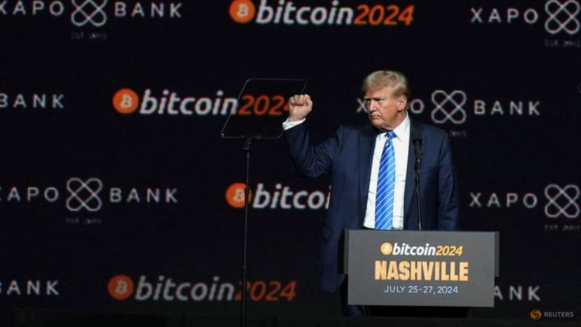 With cocktails and Snoop Dogg, crypto industry celebrates Trump inauguration