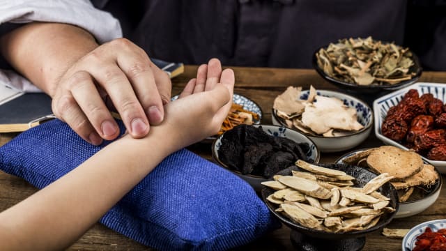 卫生部明年将推出全国典范中医师奖