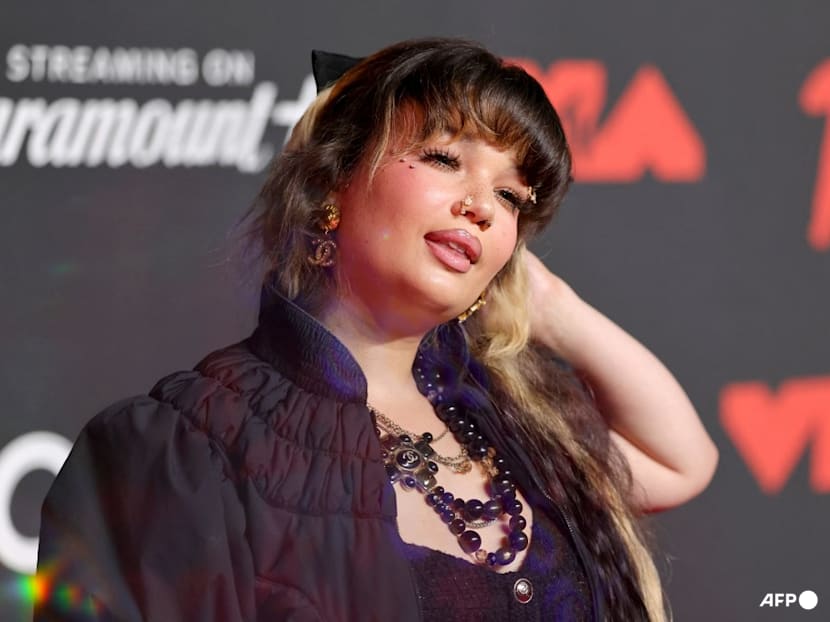 British singer Lola Young cancels upcoming gigs after collapsing at New York concert