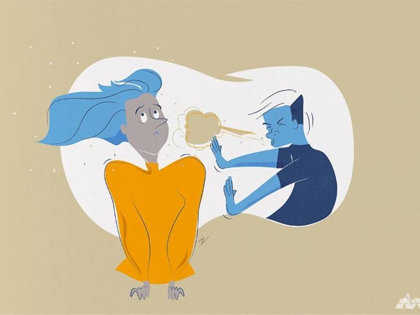 Is there a safe zone to escape the germs when someone sneezes near you? 