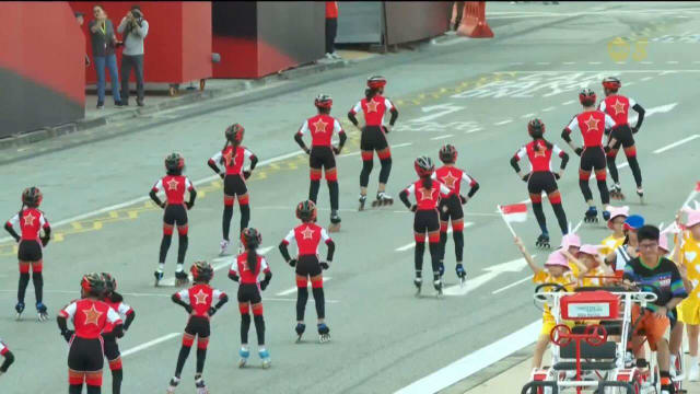 年轻小将活力四射 首次将团体体操带入庆典表演