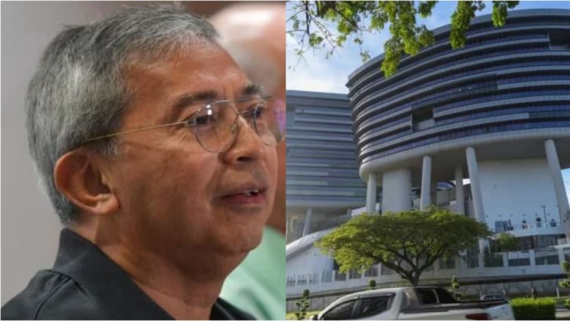 Malaysia's anti-graft agency orders Mahathir's son to declare assets Malaysia's anti-graft agency orders Mahathir's son to declare assets
