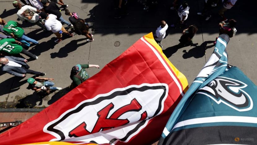 NFL-Chiefs chase 'three-peat' against Eagles as Trump travels to Super Bowl NFL-Chiefs chase 'three-peat' against Eagles as Trump travels to Super Bowl