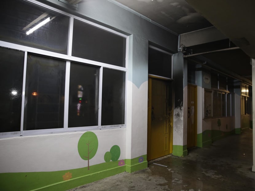 A fire broke out at the PAP Community Foundation kindergarten at Bedok North Ave 1 on Oct 18, 2016. Photo: Wee Teck Hian/TODAY