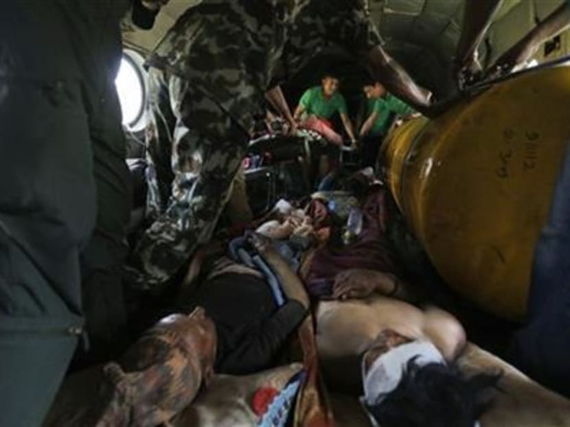 Nepal quake death toll tops 4,000; villages plead for aid