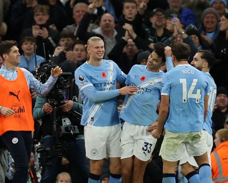 Haaland shines with double as Manchester City beat Bournemouth