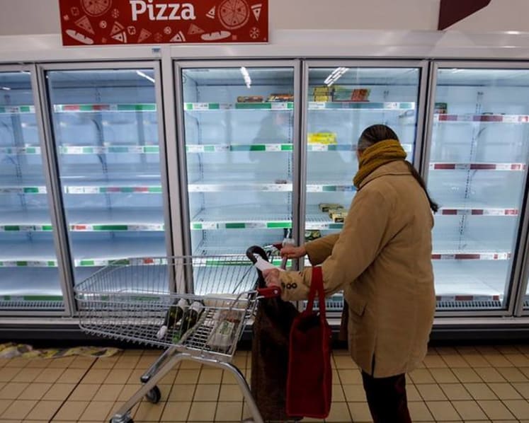 Commentary: Here’s why everything on your holiday wish list is likely out of stock