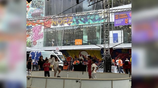 世界杯主题活动疑发生冲突  一少女受伤送院一女子助查