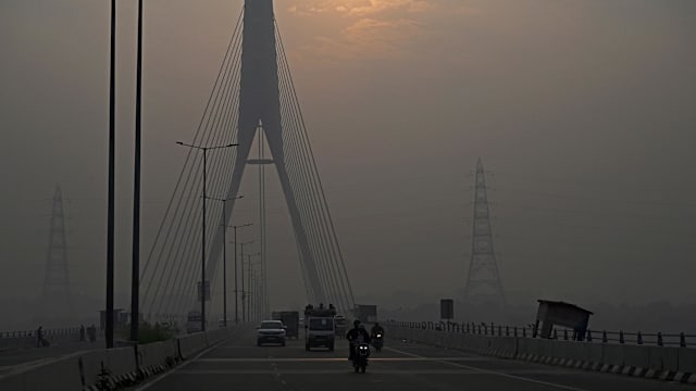 印度首次尝试在新德里布云造雨 以缓解严重空污