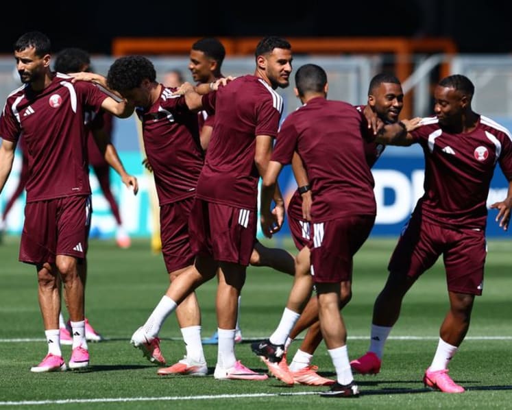 Qatar not expecting gifts as they chase World Cup dream, says Lopetegui