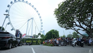 'Full house every day': F1 crowds shrug off haze as businesses see little impact on demand