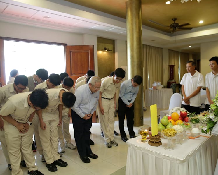 Many businessmen in S’pore, but few are like  Dr Lee Seng Gee: PM