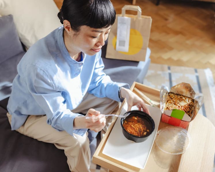 From takeaway containers to receipts – how everyday plastics may disrupt hormones and your fertility
