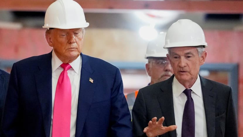 Trump visits Fed headquarters, says he will not fire Powell