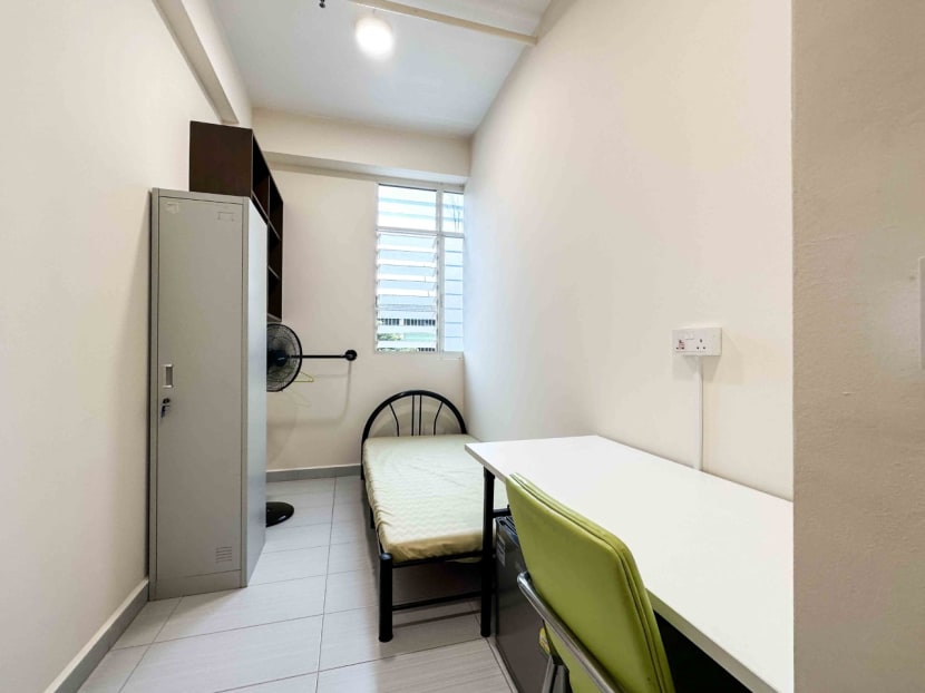 A rental unit from HDB's Single Room Shared Facilities pilot programme at the former Anderson Junior College hostel. A rental unit from HDB's Single Room Shared Facilities pilot programme at the former Anderson Junior College hostel.