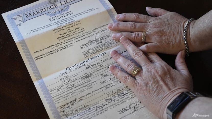 Same-sex couples wary despite federal marriage rights Bill Same-sex couples wary despite federal marriage rights Bill