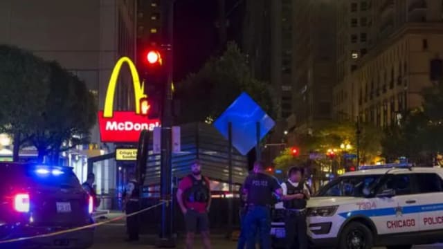 美国一快餐店发生枪击案 至少两死十伤
