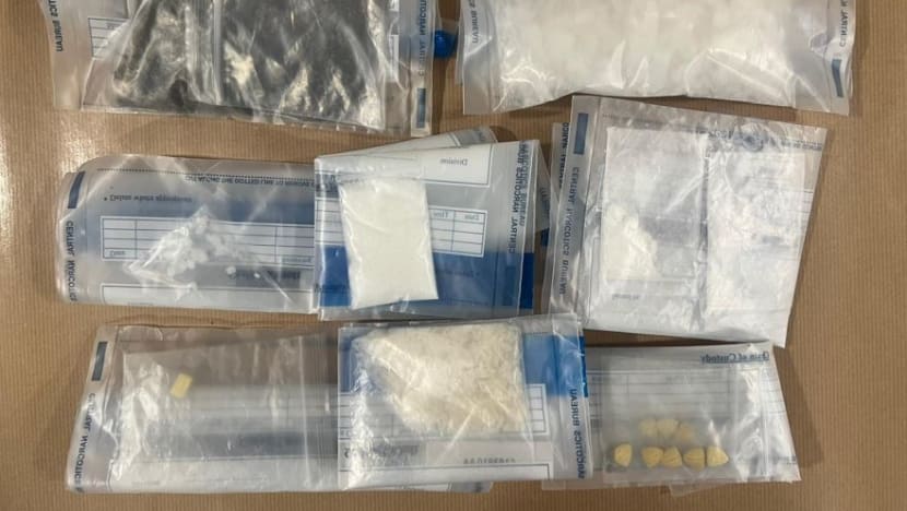 5 S'porean youths aged 17 to 21 nabbed for suspected involvement in drug transactions on Telegram