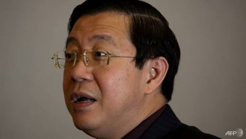 Tumpukan tunai manifesto daripada isu peralihan kuasa PM, kata Lim Guan Eng Tumpukan tunai manifesto daripada isu peralihan kuasa PM, kata Lim Guan Eng