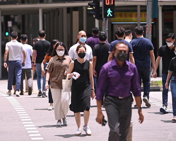 Singapore's population increases 3.4% after two years of decline