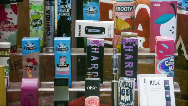 Why Singapore bans e-cigarettes