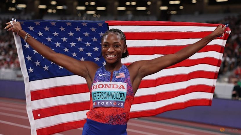 American Jefferson-Wooden wins women's 100 metres world title